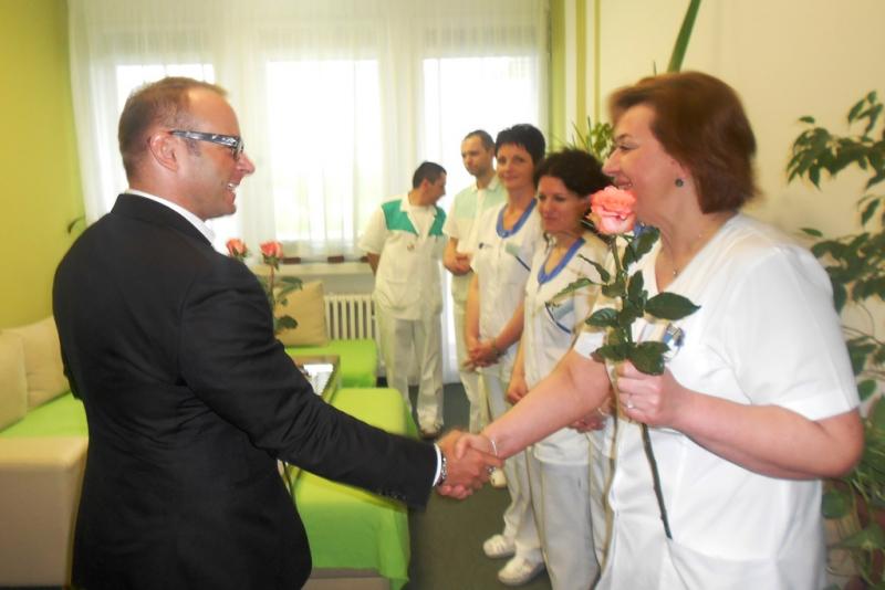 Riaditeľ prekvapil naše sestry